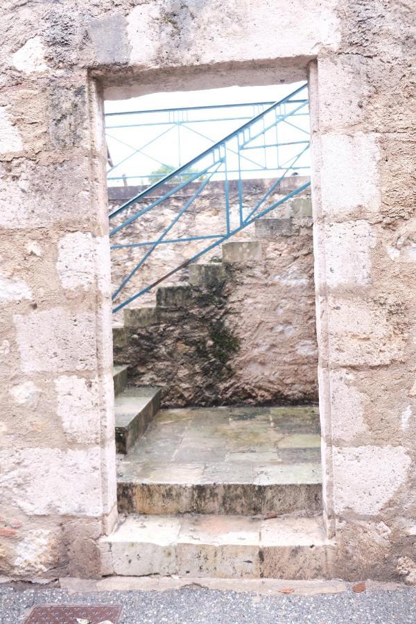 Gite Le Petit Ecolier Lectoure Exterior foto